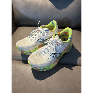 GUC Women’s Saucony Kinvara Pro Tokyo S10847-07 Running Shoes Sz 9 40.5 EU